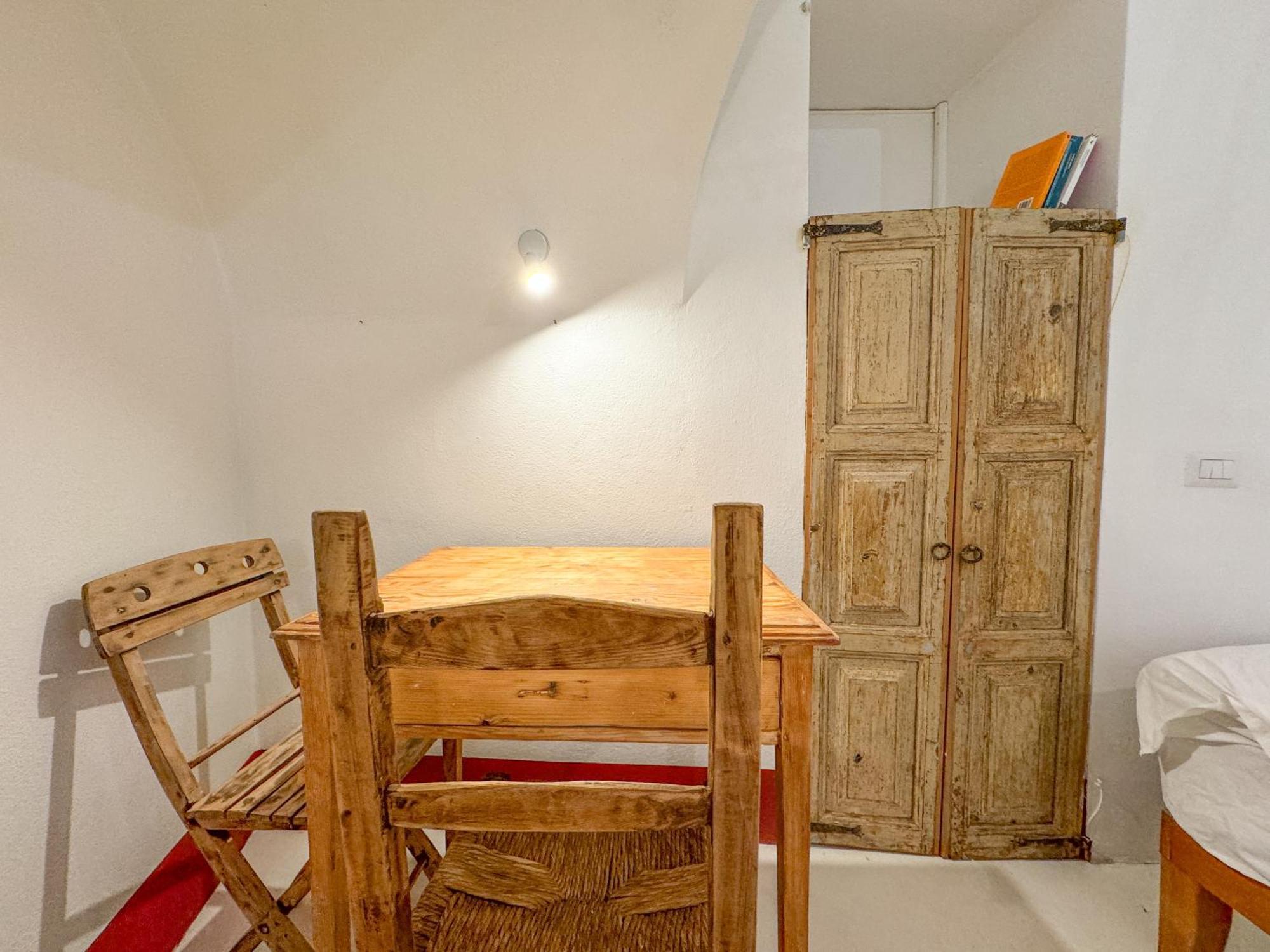 Appartamento Kalma - Genovesi Mini House Cagliari Esterno foto